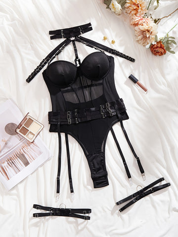 Obsidian Cross – Body en maille avec encolure et sangles de cuisse 